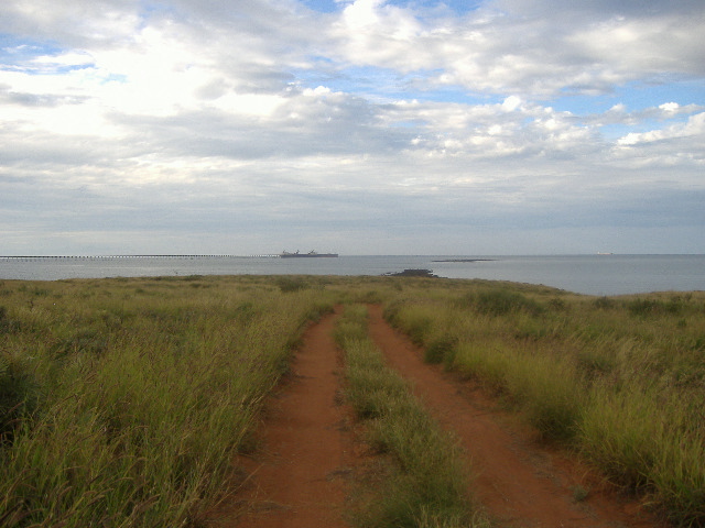 Track to Sams Creek Reef