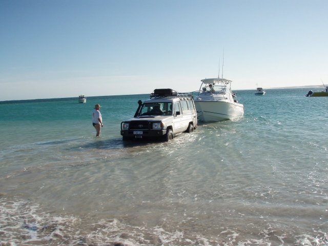 Gnaraloo Bay beach launch