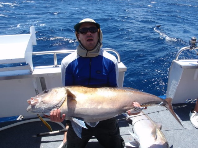 20 Nov 2009: Sambo jigging with Saltwater Charters